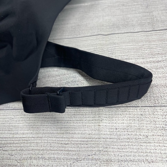 36D Lululemon Athletica Intimates & Sleepwear Lululemon Booby Bracer Bra. - Picture 8 of 8